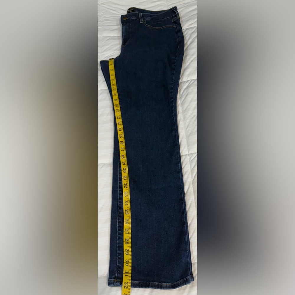 NYPI Women's Marilyn Straight Blue Jeans With Lift Tuck Technology - Picture 8 of 9